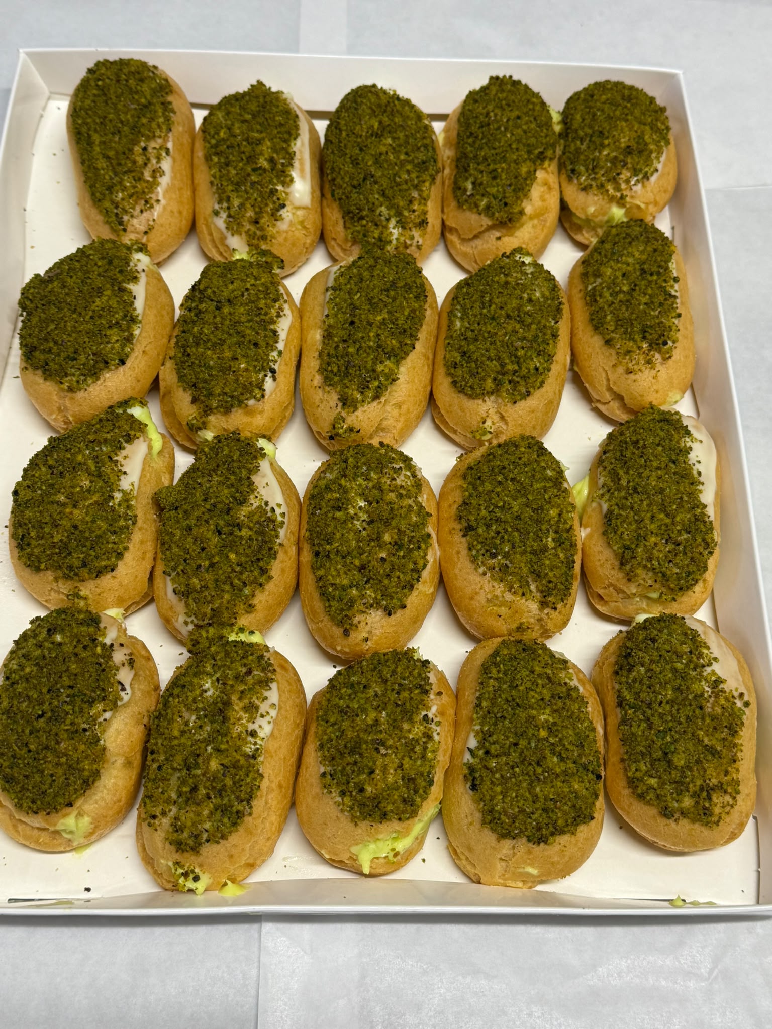 FISTIKLI EKLER (1 KUTU - 1,500 GR )